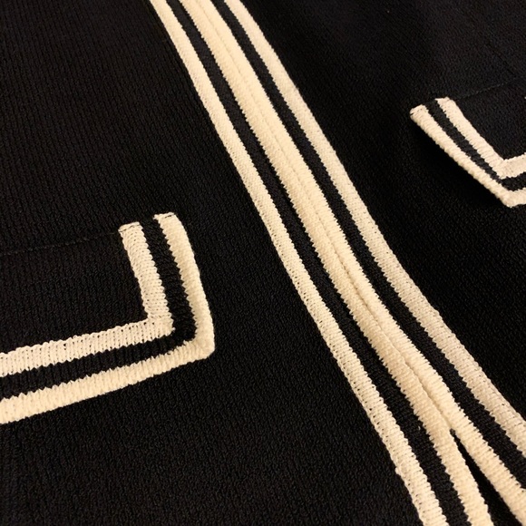 Brand new St.John channel looking blazer. - Picture 3 of 6